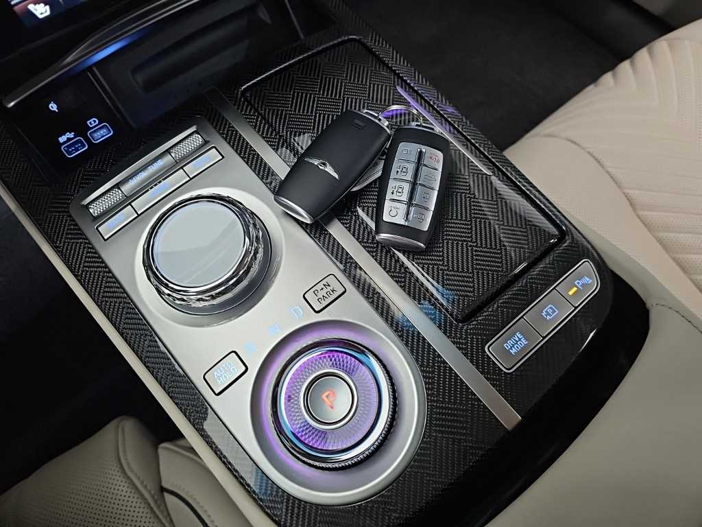 Genesis G80 - Vista 8