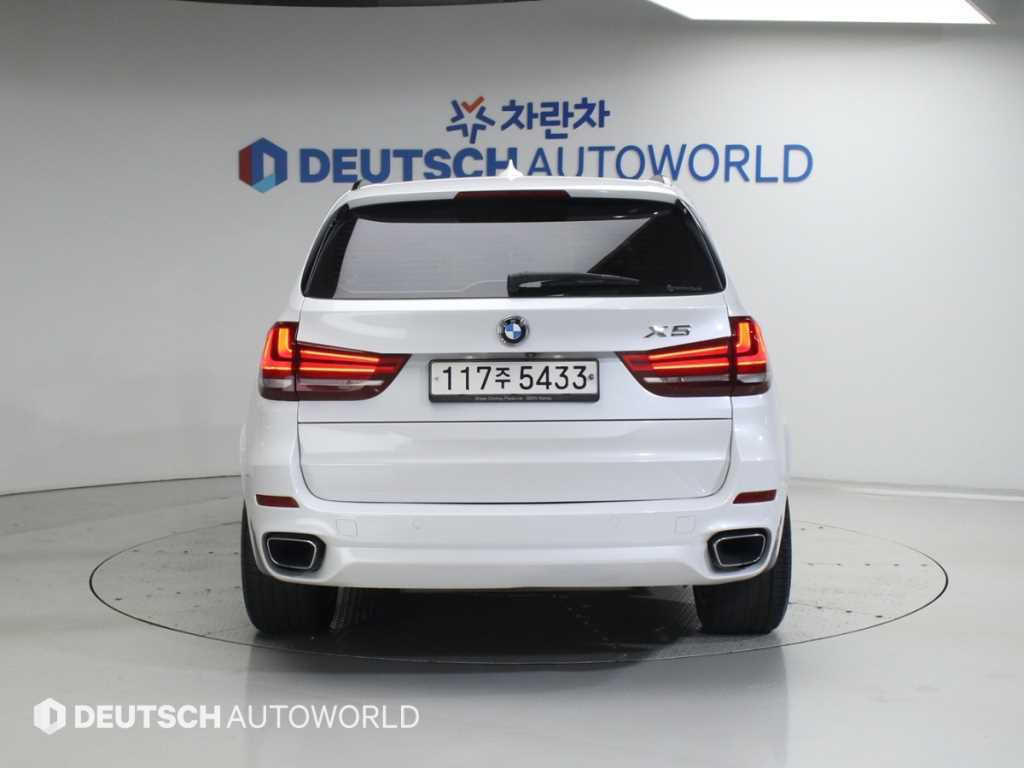 BMW X5 - Vista 4