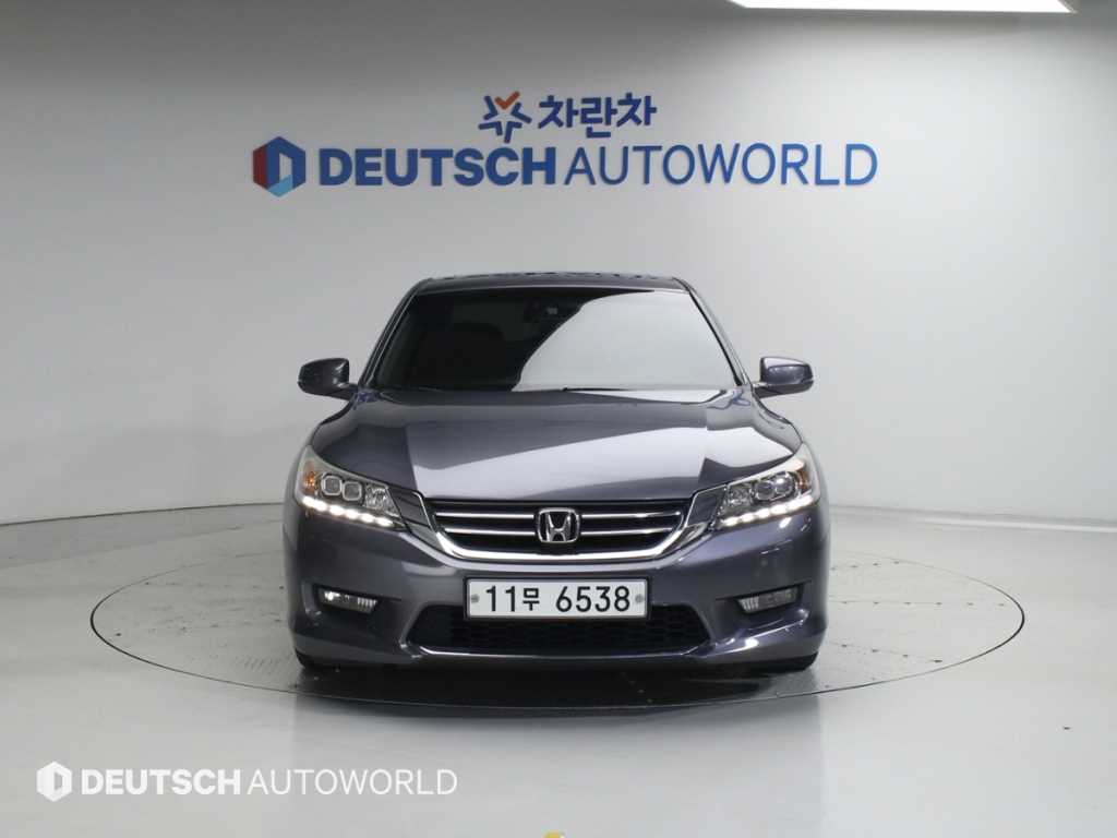 Honda Accord - Vista 3