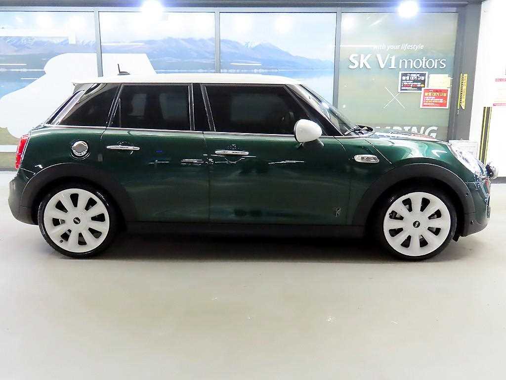 Mini Cooper - Vista 3