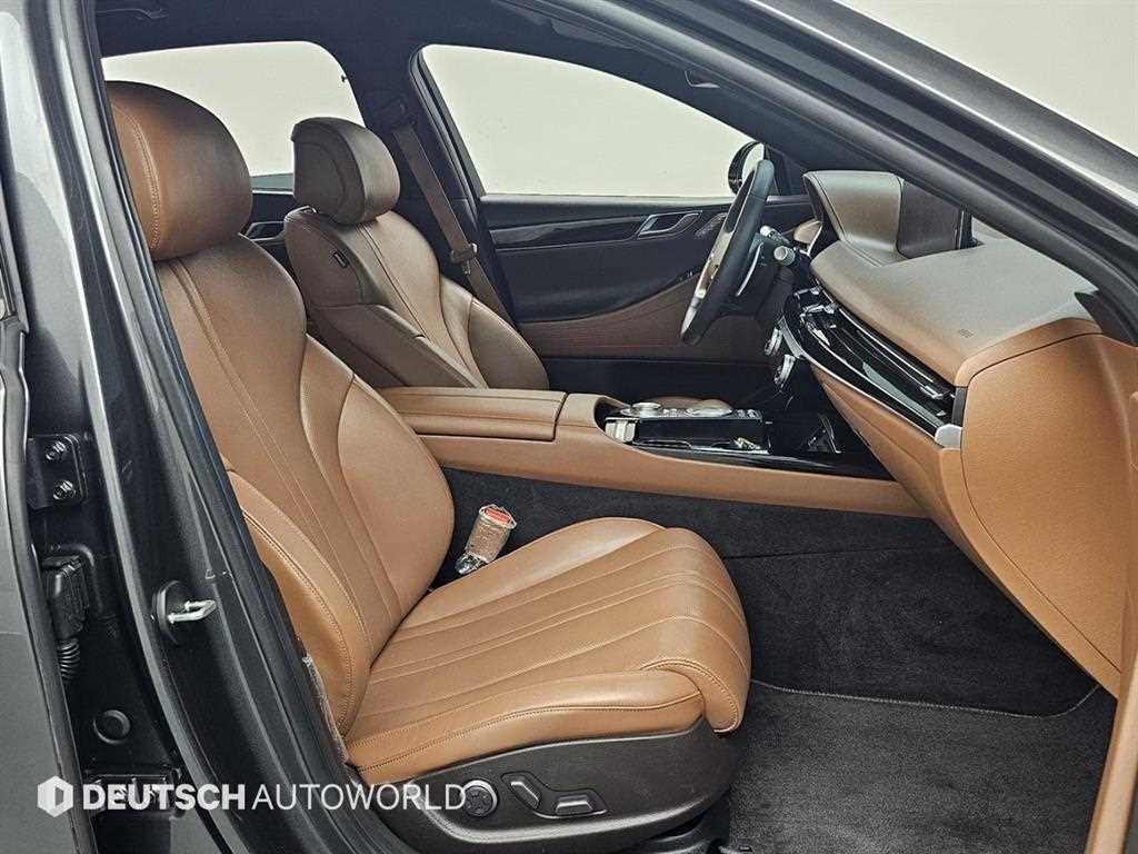 Genesis G80 - Vista 10