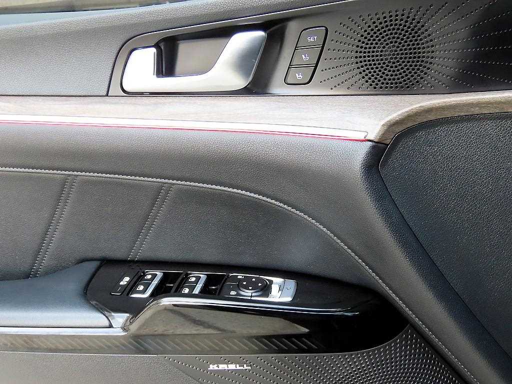 KIA K5 - Vista 11