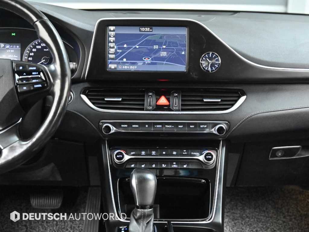 HYUNDAI Grandeur 2018 Blanco - Importación desde Corea - HF Imports Iquique - Foto 14