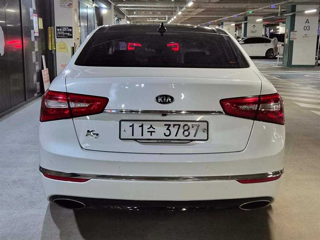 KIA K7 - Vista 5