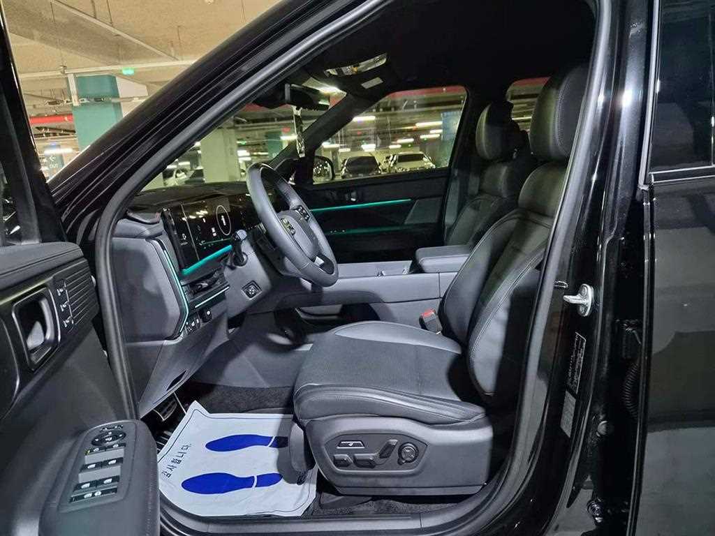 HYUNDAI Santa Fe - Vista 5