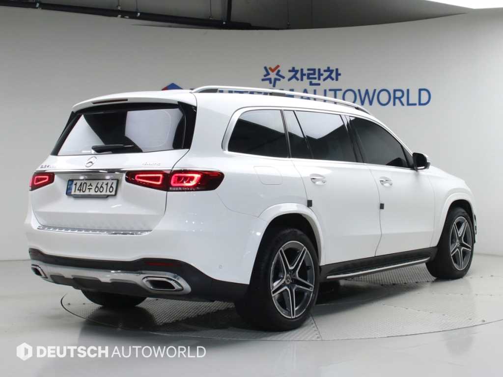 Mercedes Benz GLS Class - Vista 2