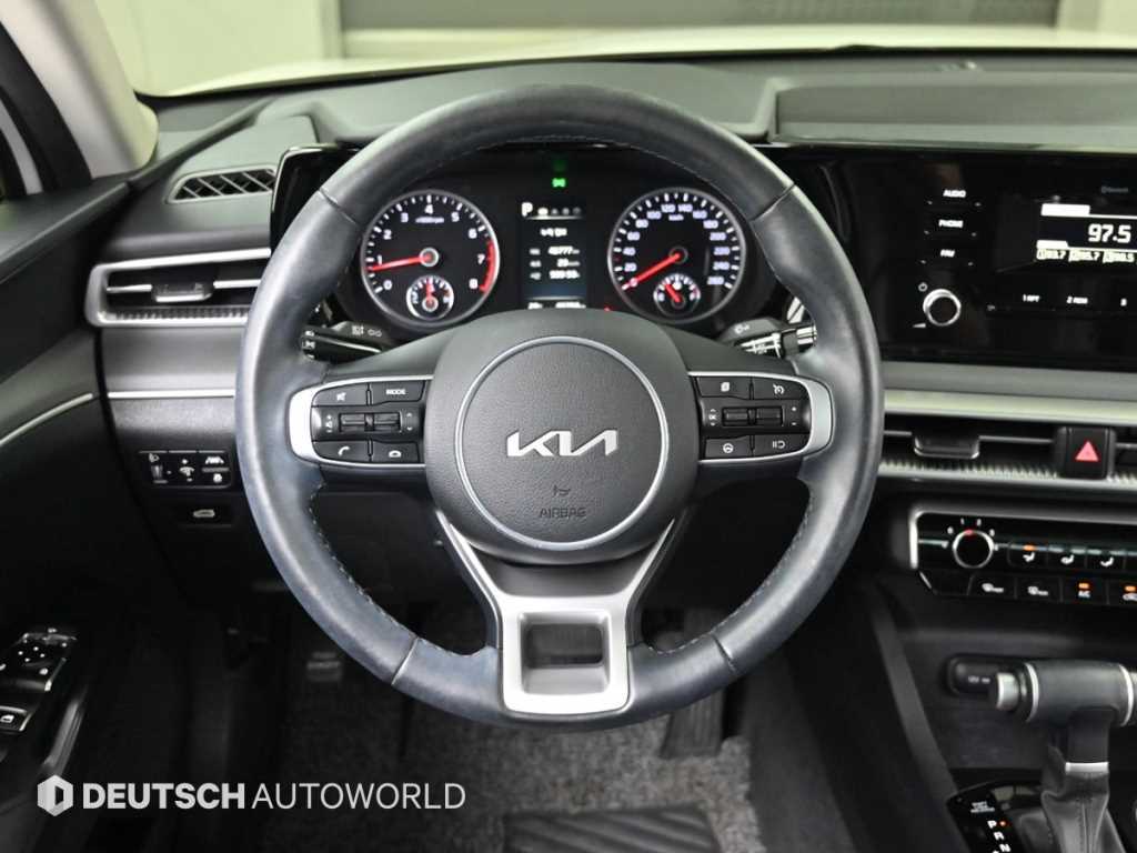 KIA K5 2023 Blanco - Importación desde Corea - HF Imports Iquique - Foto 13