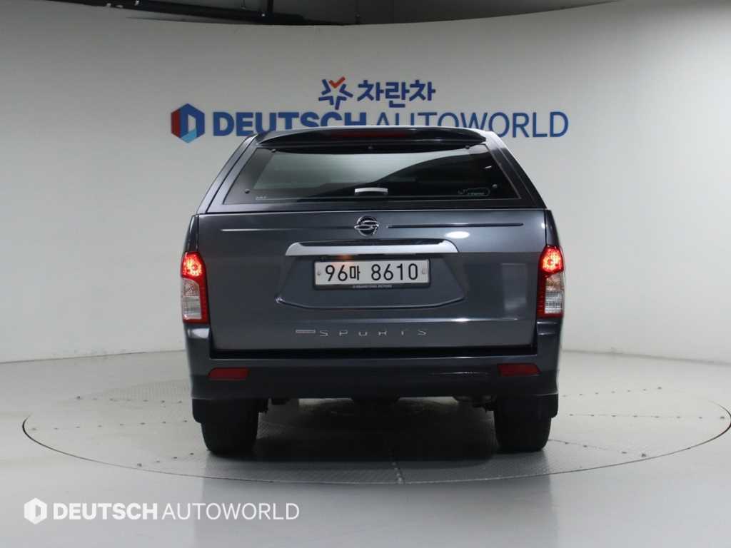 Ssangyong Korando - Vista 3