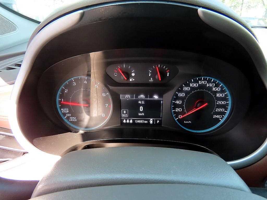 Chevrolet Malibu - Vista 9
