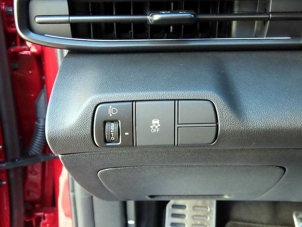 HYUNDAI Avante - Vista 12