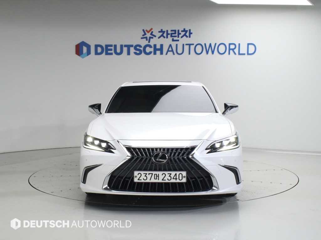 Lexus ES - Vista 3