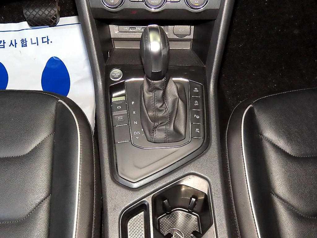 Volkswagen Tiguan - Vista 12