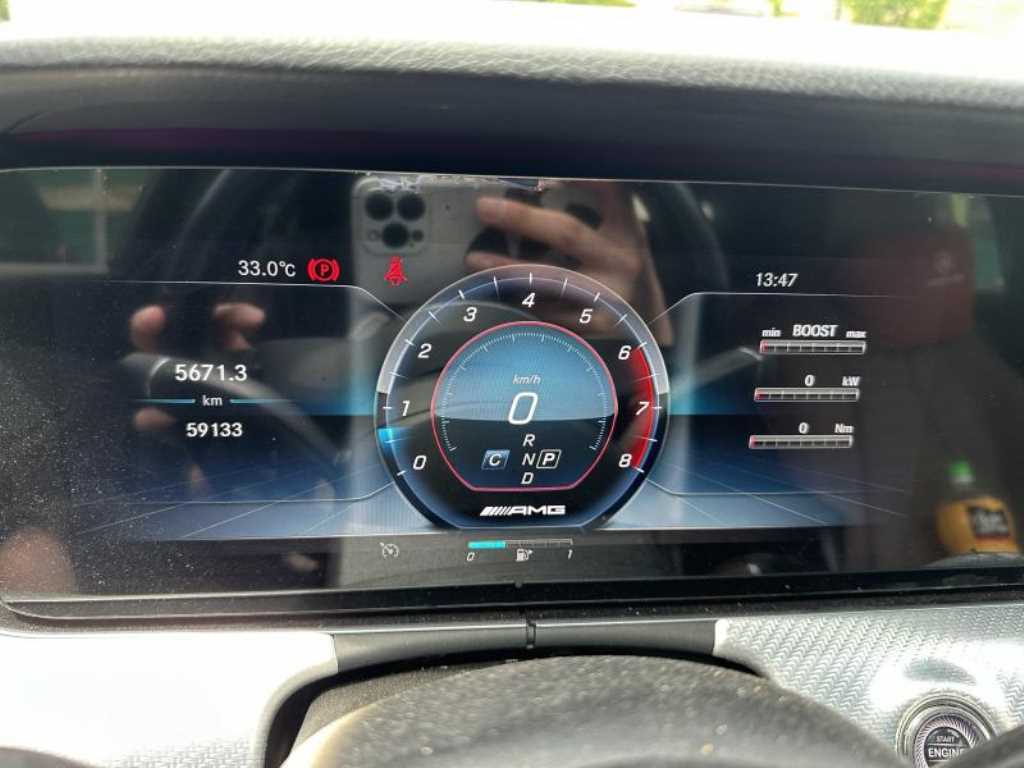 Mercedes Benz E class - Vista 3