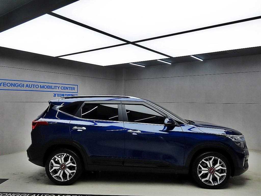 KIA Seltos - Vista 2