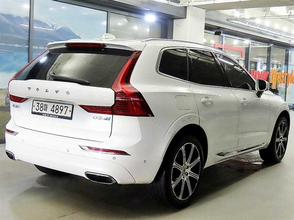 Volvo XC60 - Vista 4