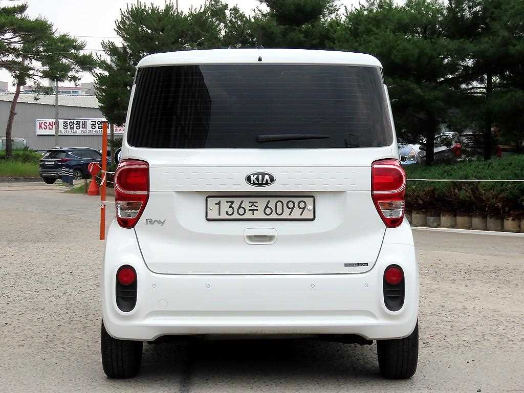 KIA Ray - Vista 4