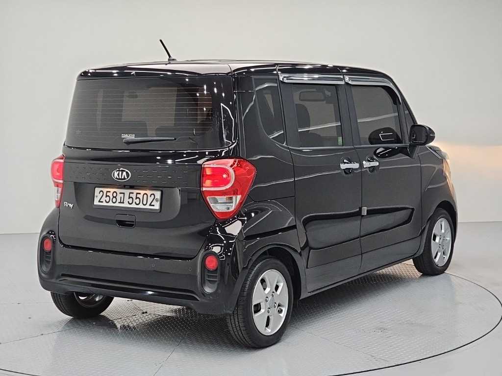 KIA Ray - Vista 4