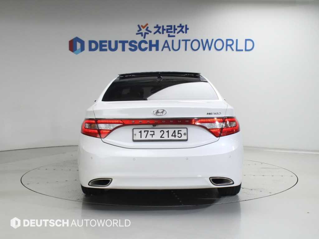 HYUNDAI Grandeur - Vista 4