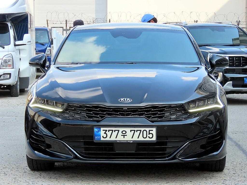 KIA K5 2021 Negro - Importación desde Corea - HF Imports Iquique - Foto 1
