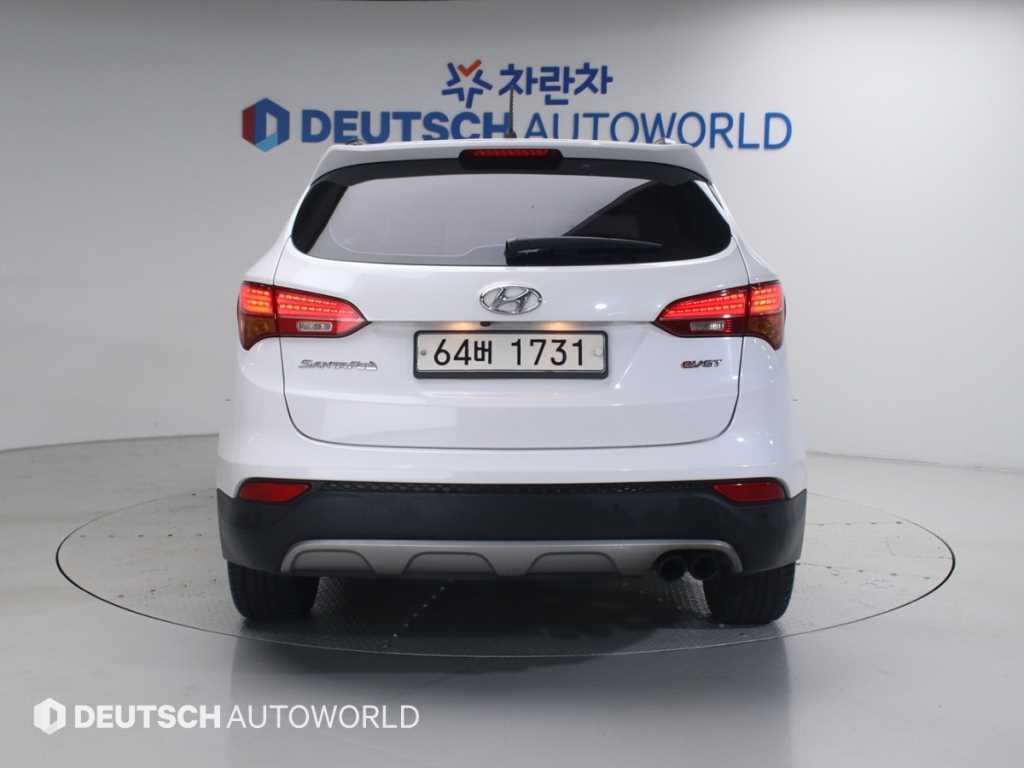 HYUNDAI Santa Fe - Vista 4