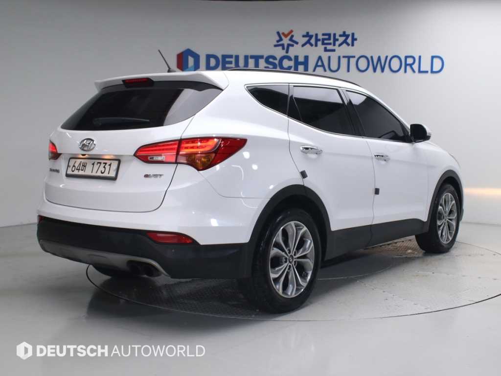 HYUNDAI Santa Fe - Vista 2