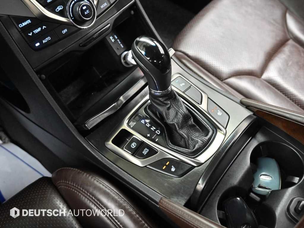 HYUNDAI Grandeur - Vista 9