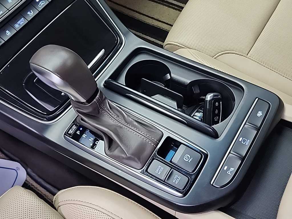 HYUNDAI Grandeur - Vista 8