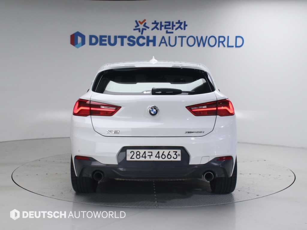 BMW X2 - Vista 4