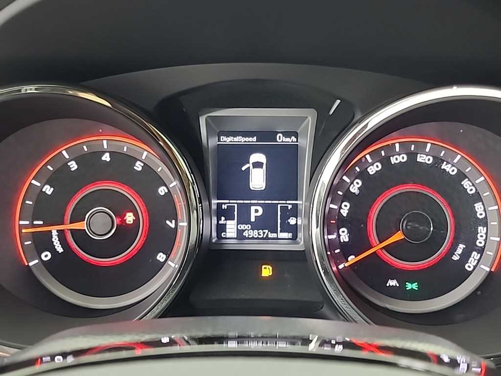 Ssangyong Tivoli - Vista 6