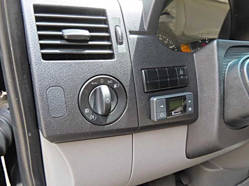 Mercedes Benz Sprinter - Vista 11