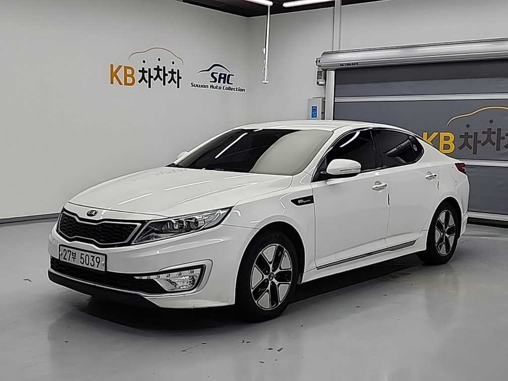 KIA K5 2013 Blanco - Importación desde Corea - HF Imports Iquique - Foto 1