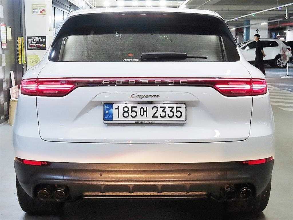 Porsche Cayenne - Vista 5