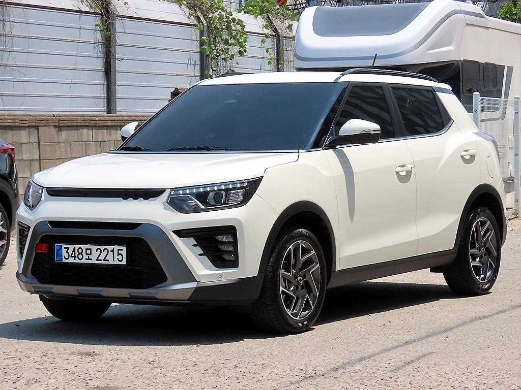 Ssangyong Tivoli - Vista 2