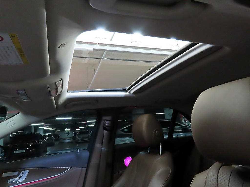 Mercedes Benz E class 2019 Negro - Importación desde Corea - HF Imports Iquique - Foto 16
