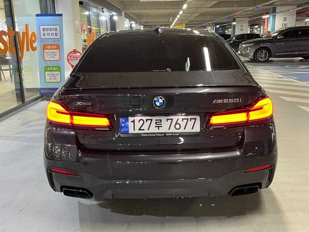 BMW 5 Series - Vista 3