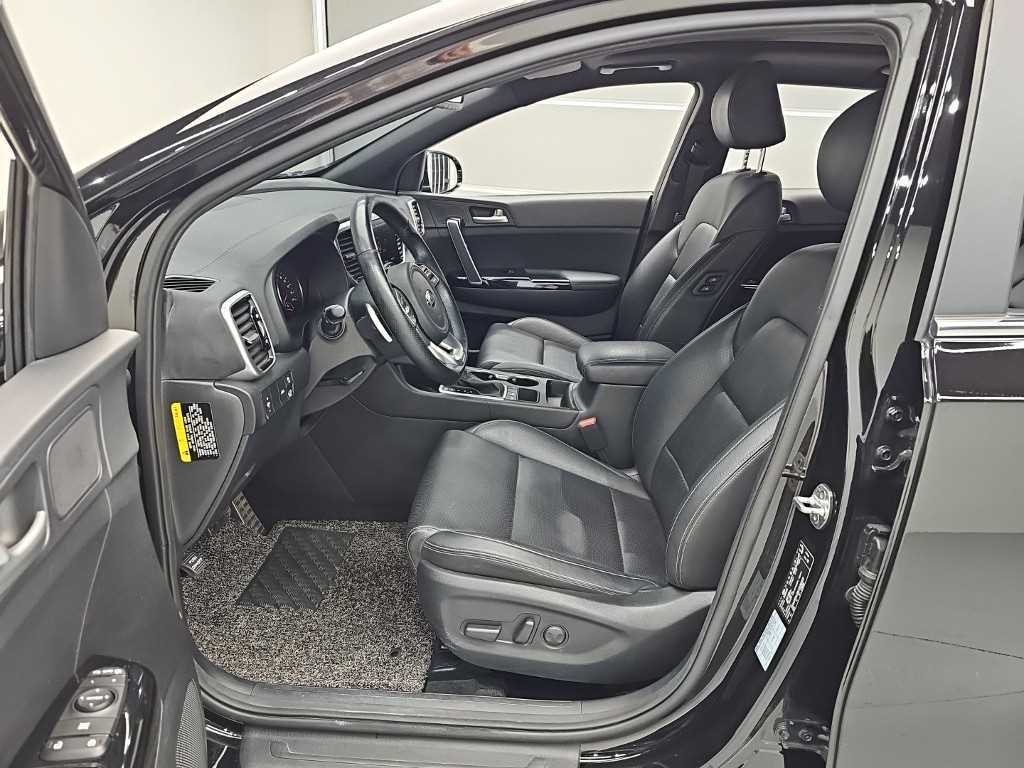KIA Sportage - Vista 11