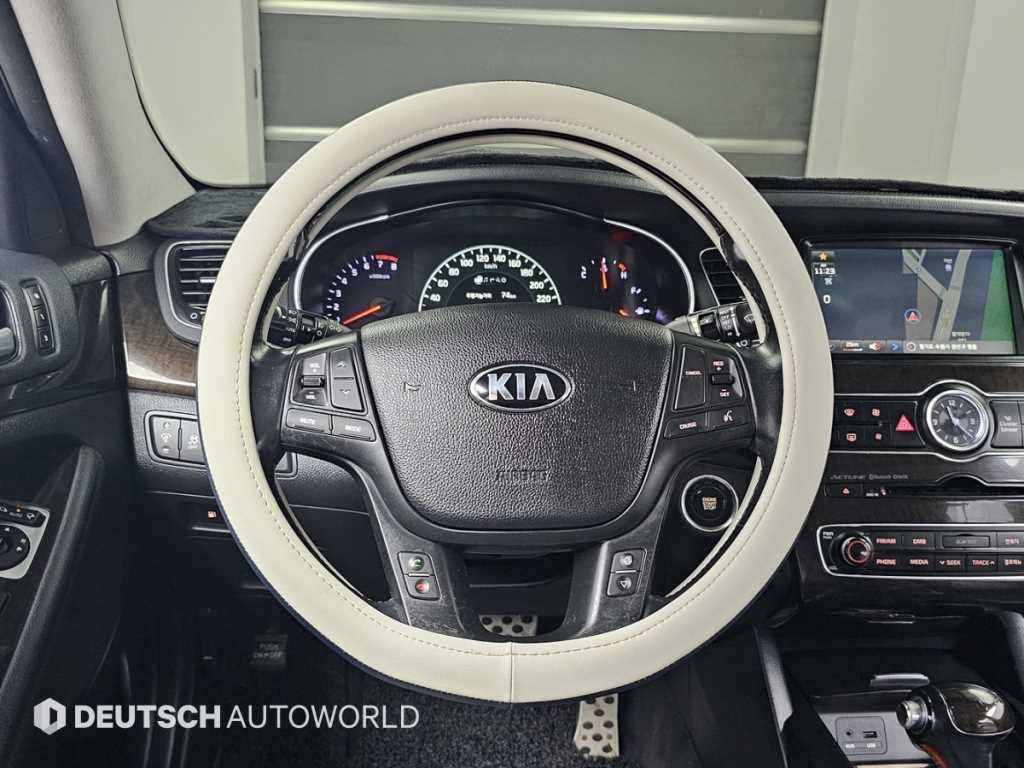 KIA K7 2013 Negro - Importación desde Corea - HF Imports Iquique - Foto 13