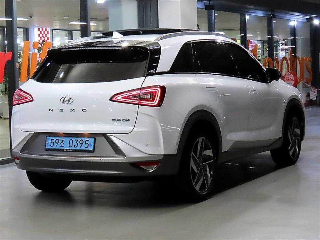 HYUNDAI Nexo - Vista 4