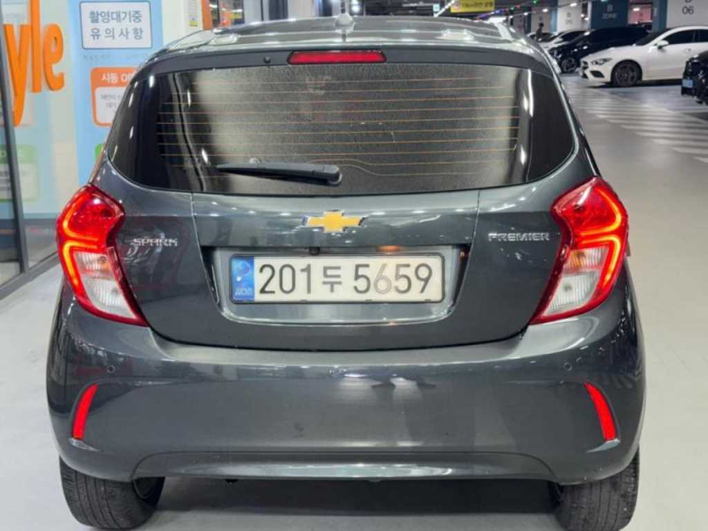 Chevrolet Spark - Vista 5