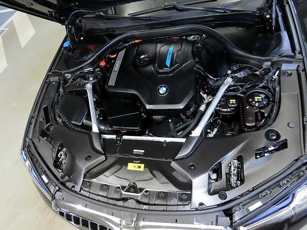 BMW 5 Series 2022 Gris - Importación desde Corea - HF Imports Iquique - Foto 19
