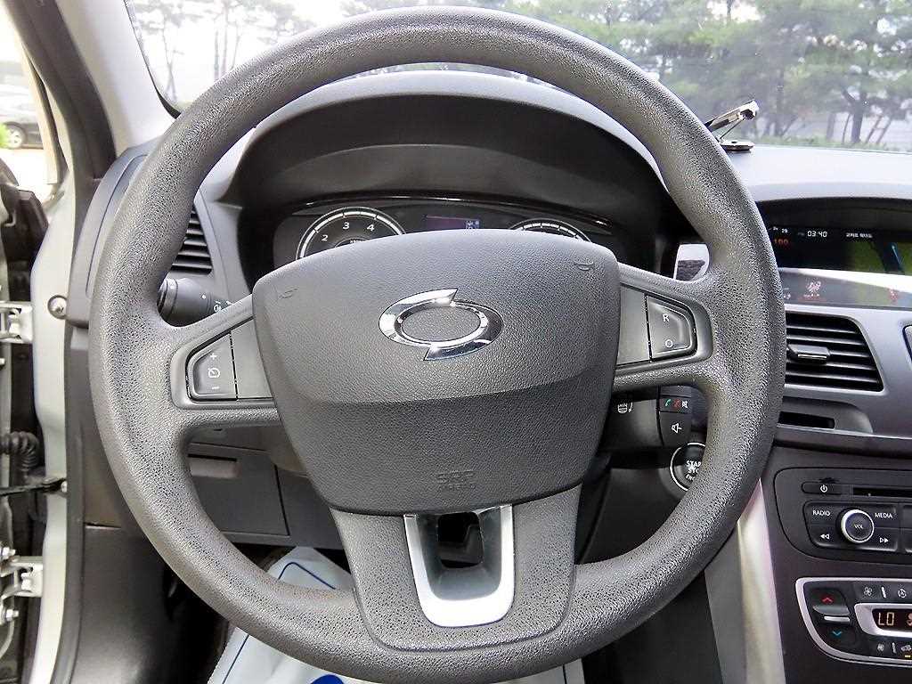 SAMSUNG SM5 - Vista 8
