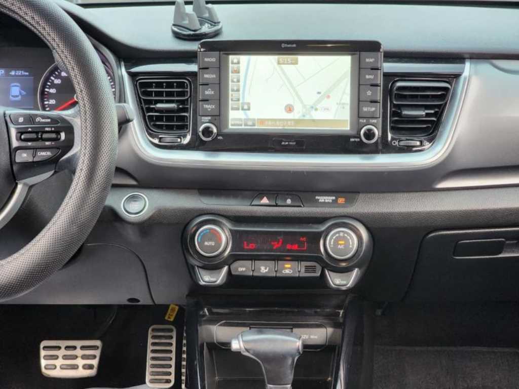KIA Stonic - Vista 9