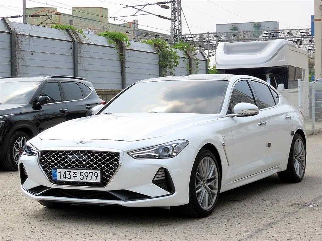 Genesis G70 - Vista 2