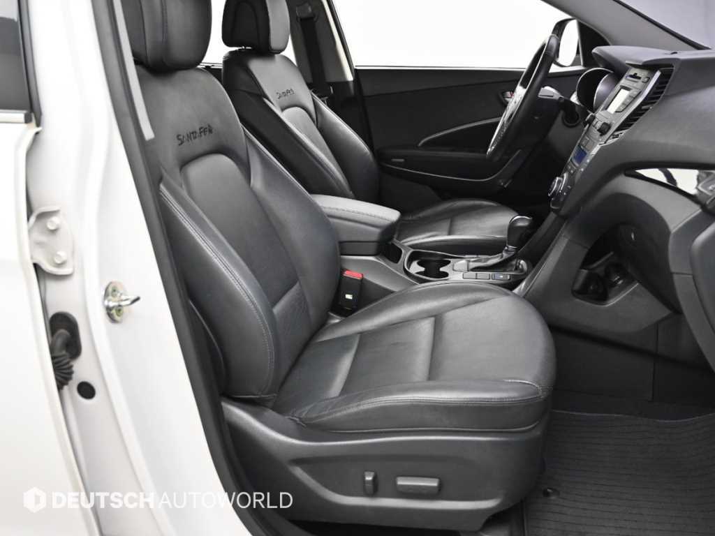 HYUNDAI Santa Fe - Vista 10