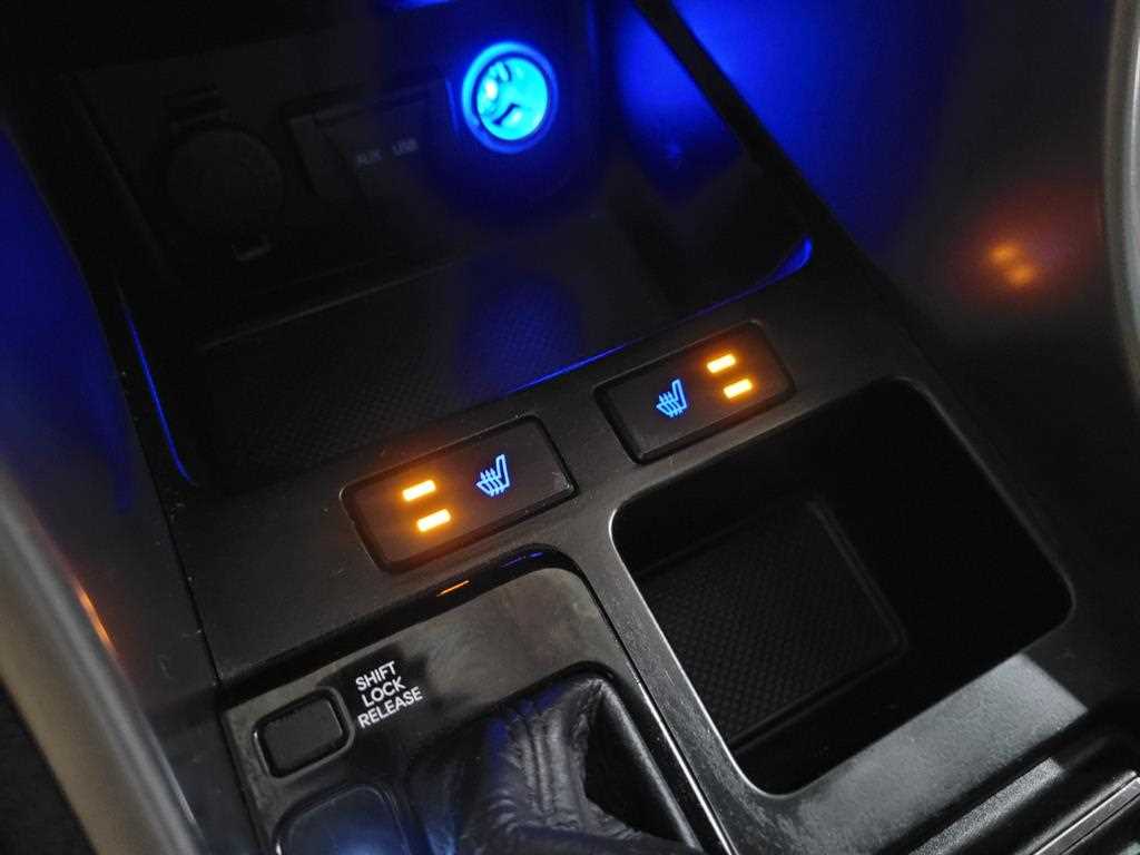 HYUNDAI Sonata - Vista 11