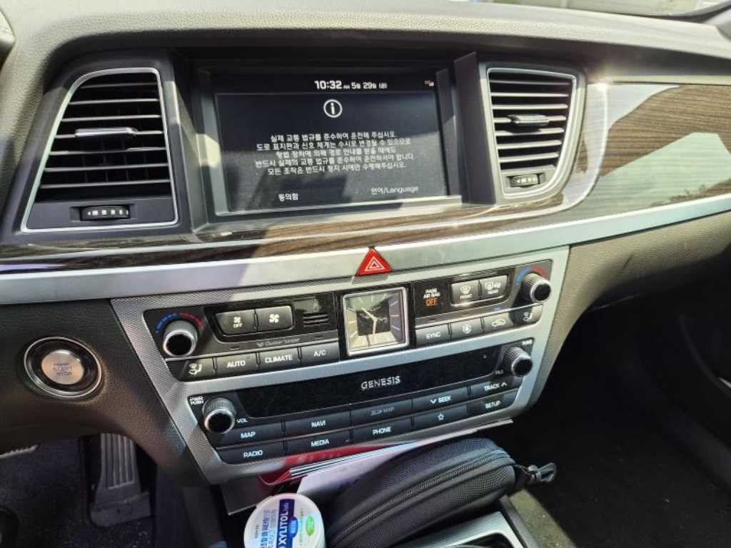 Genesis G80 - Vista 5