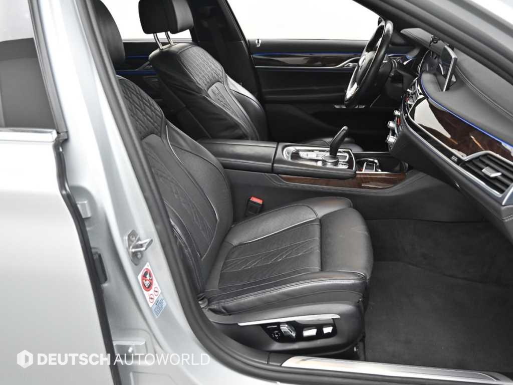 BMW 7 Series - Vista 10