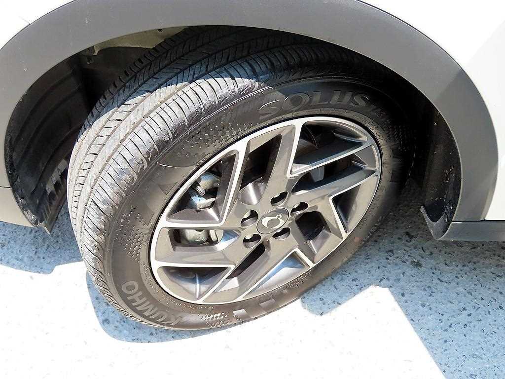 Ssangyong Tivoli 2025 Blanco - Importación desde Corea - HF Imports Iquique - Foto 20
