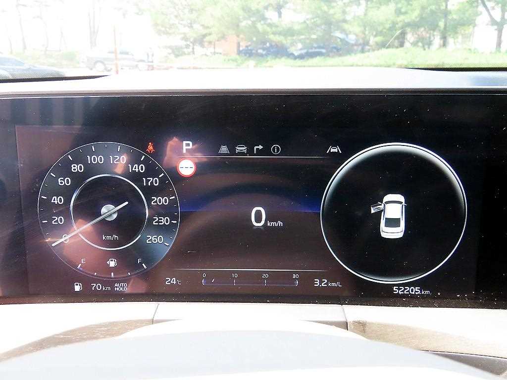 KIA K8 - Vista 9