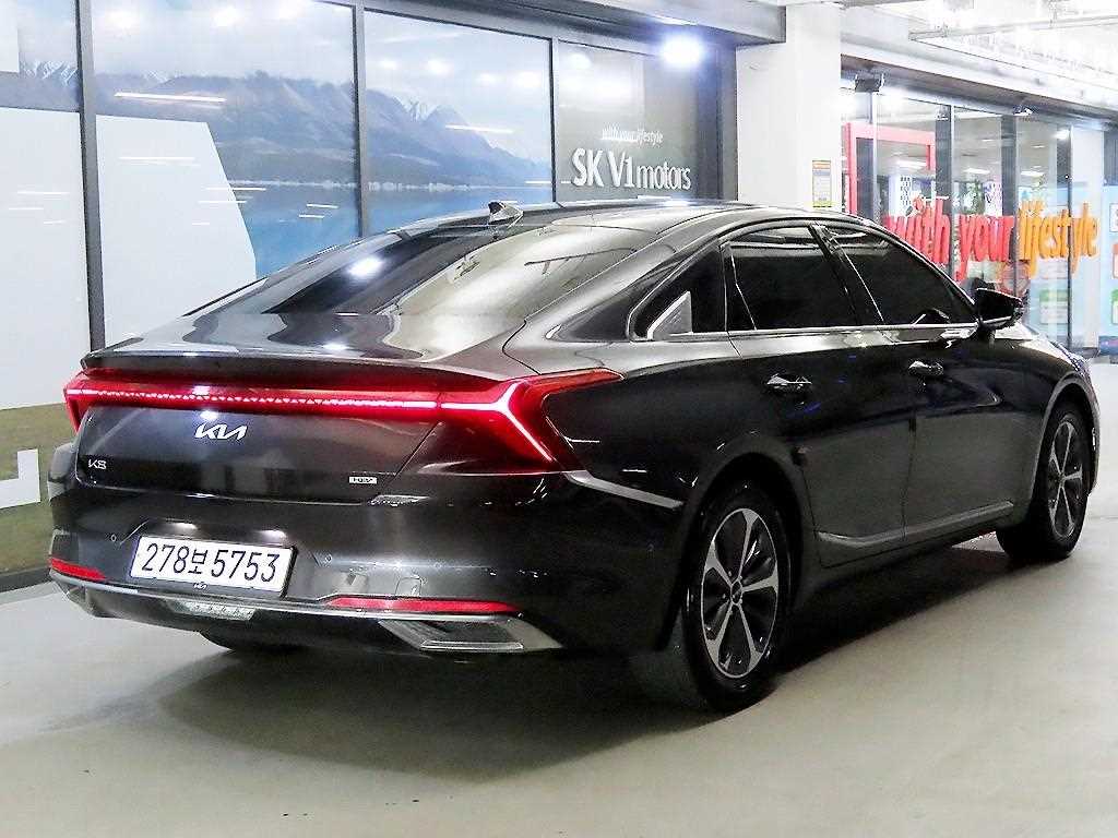 KIA K8 - Vista 4